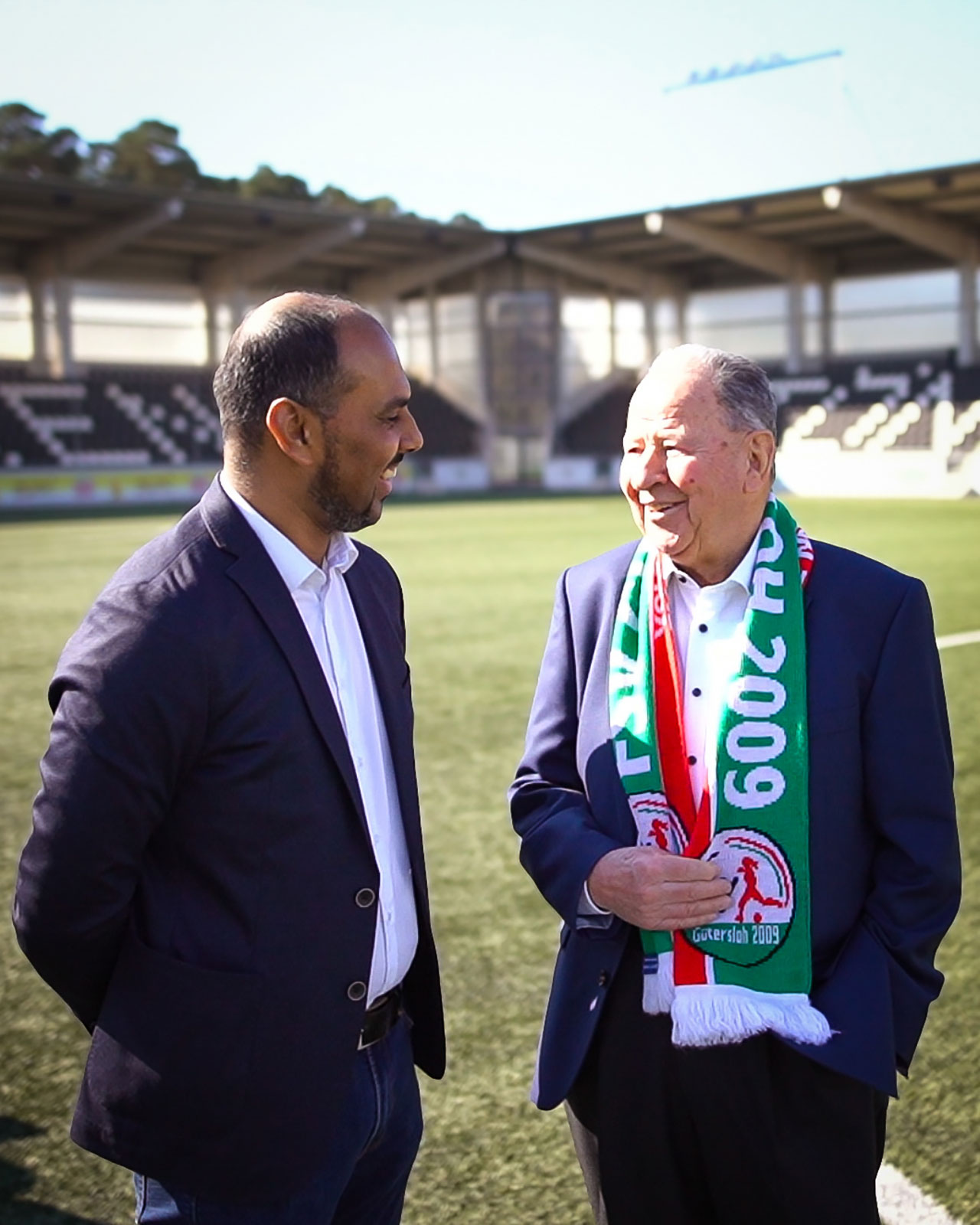 Chris Punnakkattu Daniel in exchange with football benefactor and patron Klaus-Peter Reinert.